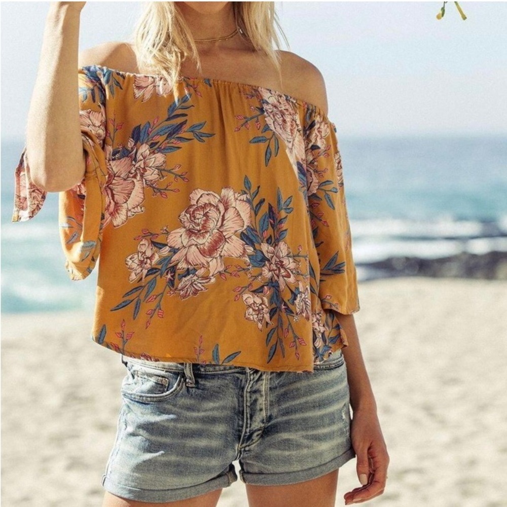 NWOT Billabong Sweet Off The Shoulder Floral Tie Top, Sz S, Honey and gold.